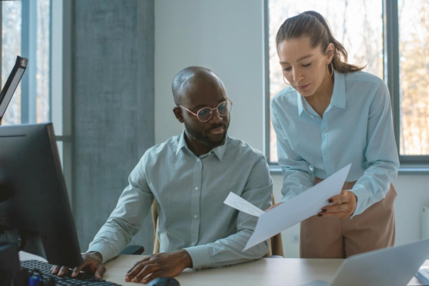 Teamarbeit bei der Budgetplanung